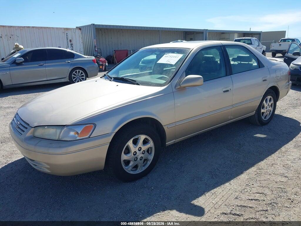 JT2BF28K7W0136684 1998 TOYOTA CAMRY photo no. 2