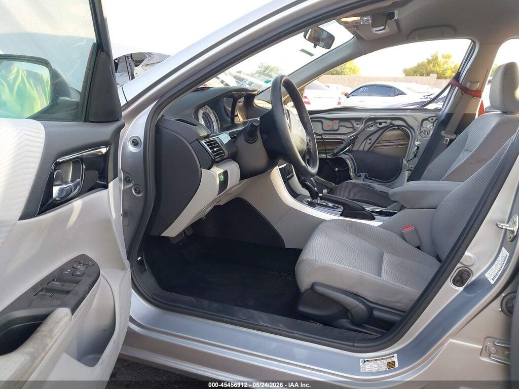 1HGCR2F37HA024609 2017 HONDA ACCORD photo no. 5