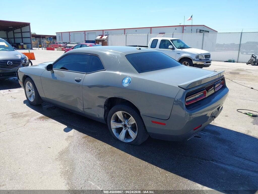 2C3CDZAG9HH594259 2017 DODGE CHALLENGER photo no. 3