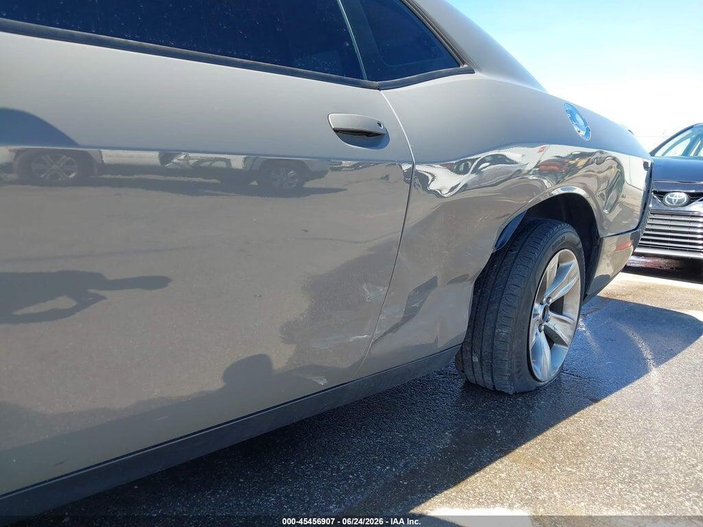 2C3CDZAG9HH594259 2017 DODGE CHALLENGER photo no. 6