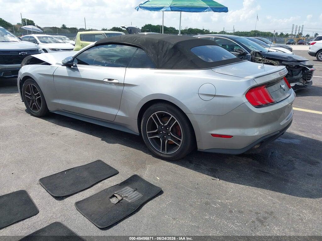 1FATP8UH2M5100400 2021 FORD MUSTANG photo no. 3