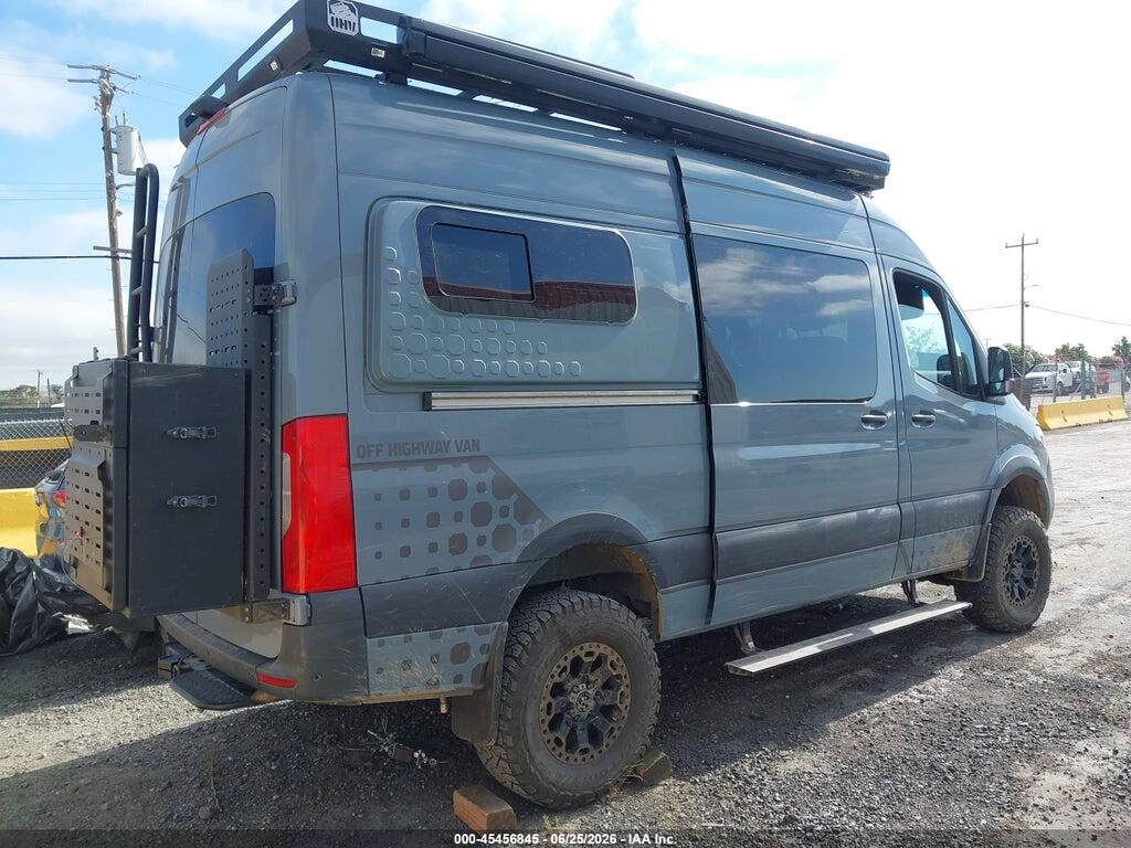 W1W4EBVY9NT109032 2022 MERCEDES-BENZ SPRINTER 2500 photo no. 4