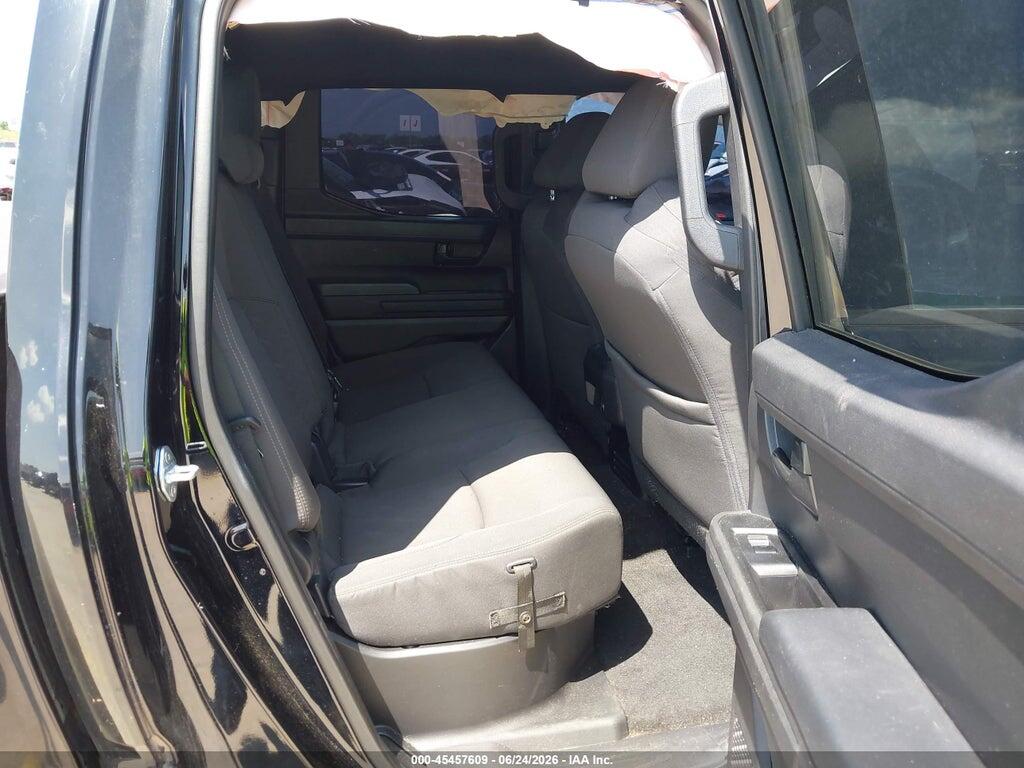 3TYKD5HN9RT014357 2024 TOYOTA TACOMA photo no. 8