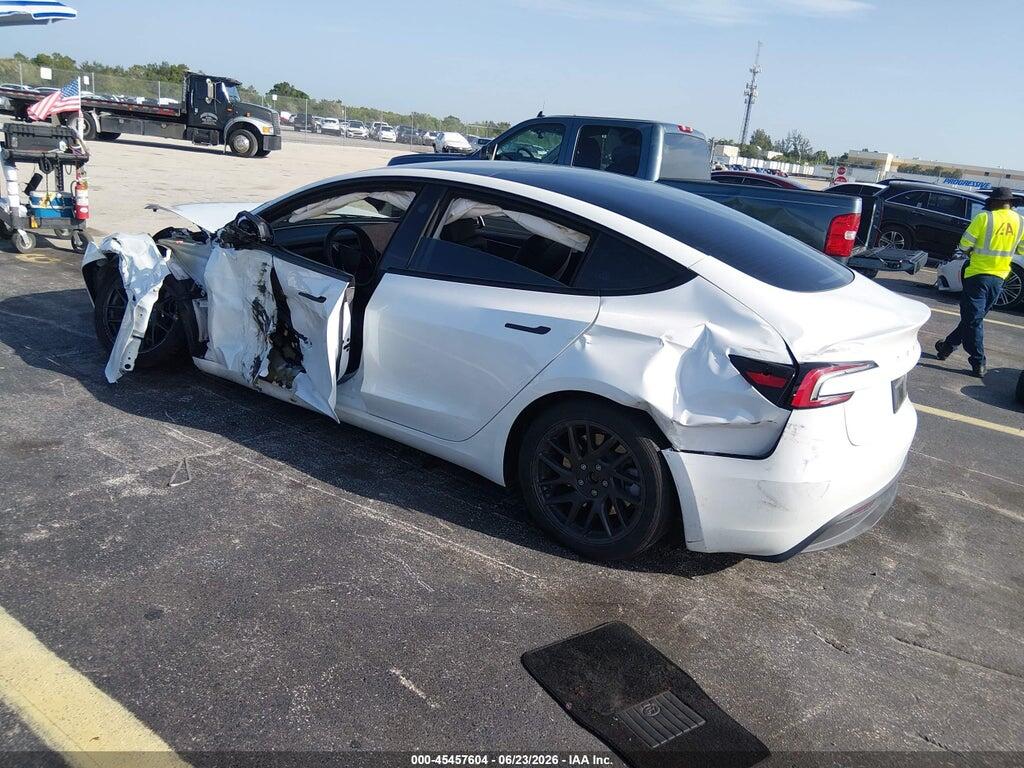 5YJ3E1EA3RF727542 2024 TESLA MODEL 3 photo no. 3
