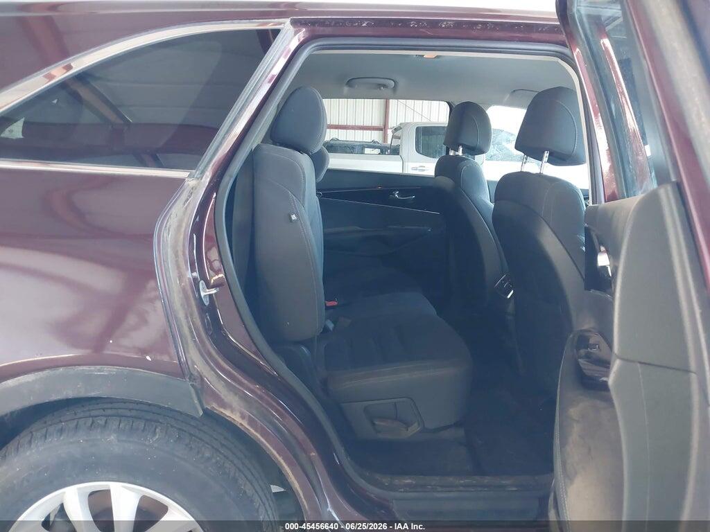 5XYPG4A52HG222007 2017 KIA SORENTO photo no. 8