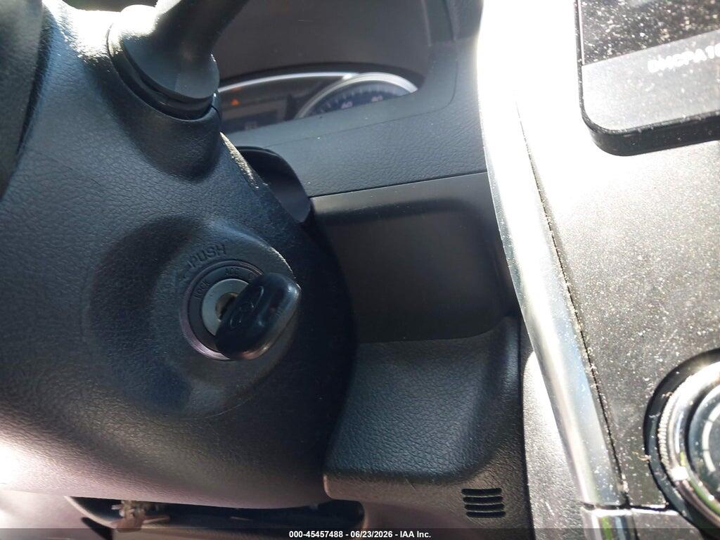 4T1BF1FK8HU731037 2017 TOYOTA CAMRY photo no. 11