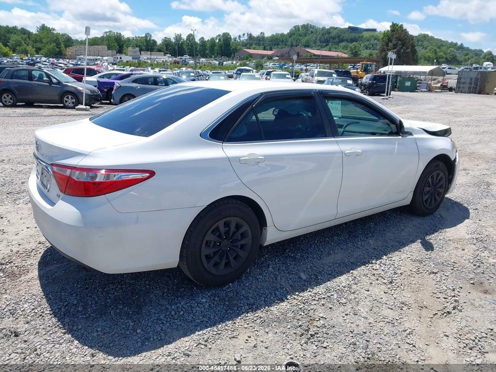 4T1BF1FK8HU731037 2017 TOYOTA CAMRY photo no. 4