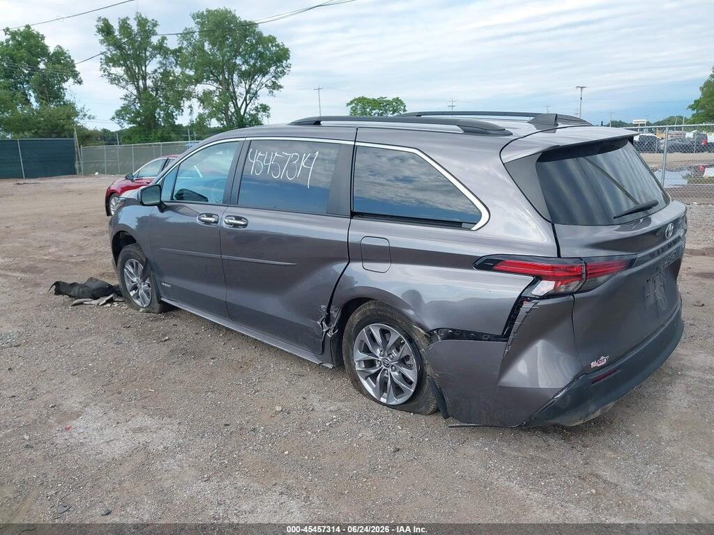 5TDJRKEC8MS029113 2021 TOYOTA SIENNA photo no. 3