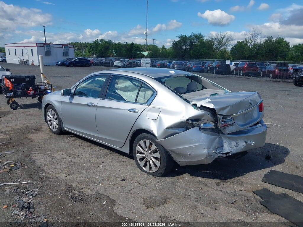 1HGCR2F84DA036626 2013 HONDA ACCORD photo no. 3
