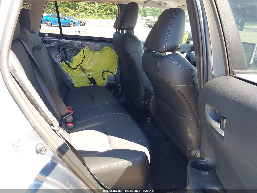 7MUDAABGXTV155256 2026 TOYOTA COROLLA CROSS photo no. 8
