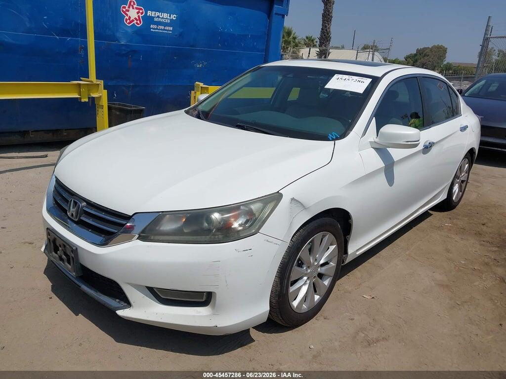 1HGCR2F88DA004407 2013 HONDA ACCORD photo no. 2