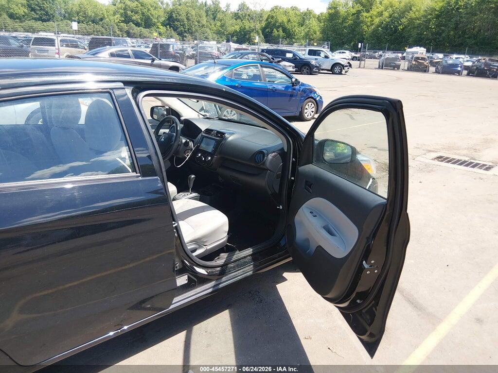 ML32F3FJ4JHF09557 2018 MITSUBISHI MIRAGE G4 photo no. 5