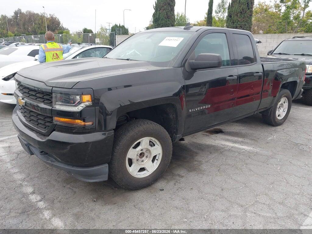 1GCRCPEC2JZ296548 2018 CHEVROLET SILVERADO 1500 photo no. 2