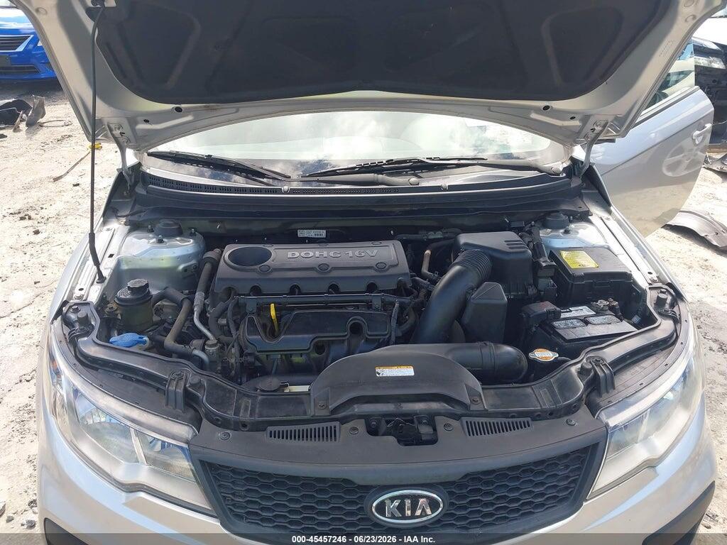 KNAFU6A27A5276467 2010 KIA FORTE KOUP photo no. 10