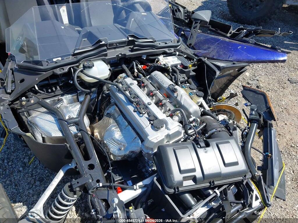 57XAAPHD1R8163523 2024 POLARIS SLINGSHOT photo no. 10