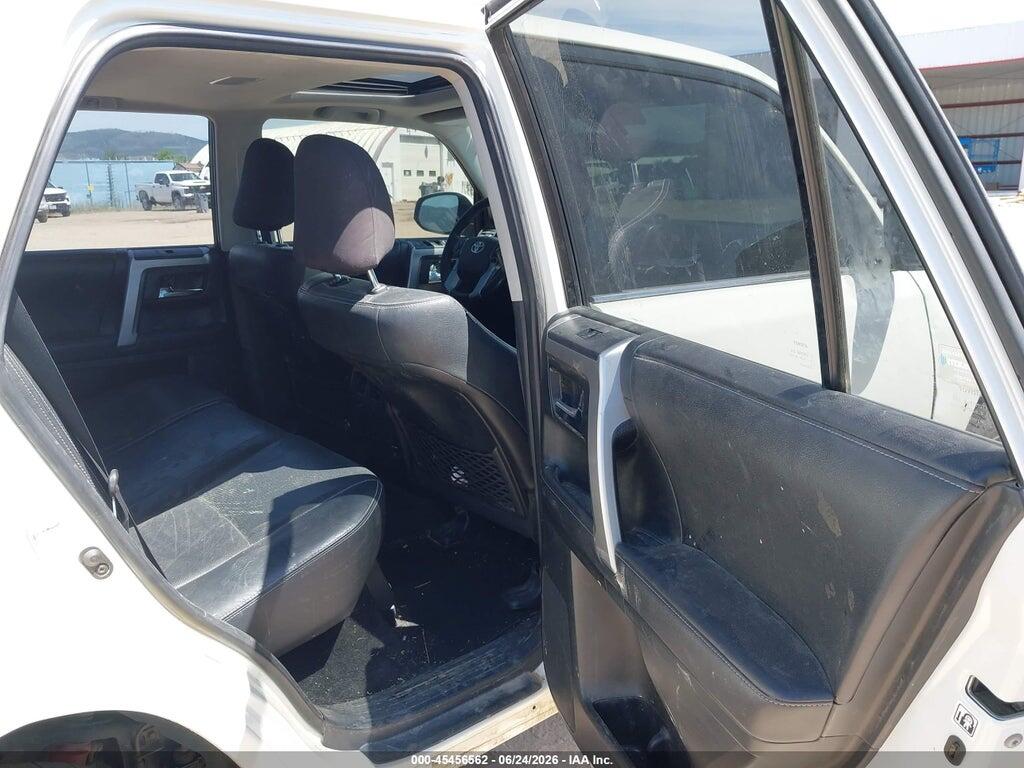 JTEBU5JRXH5450059 2017 TOYOTA 4RUNNER photo no. 8