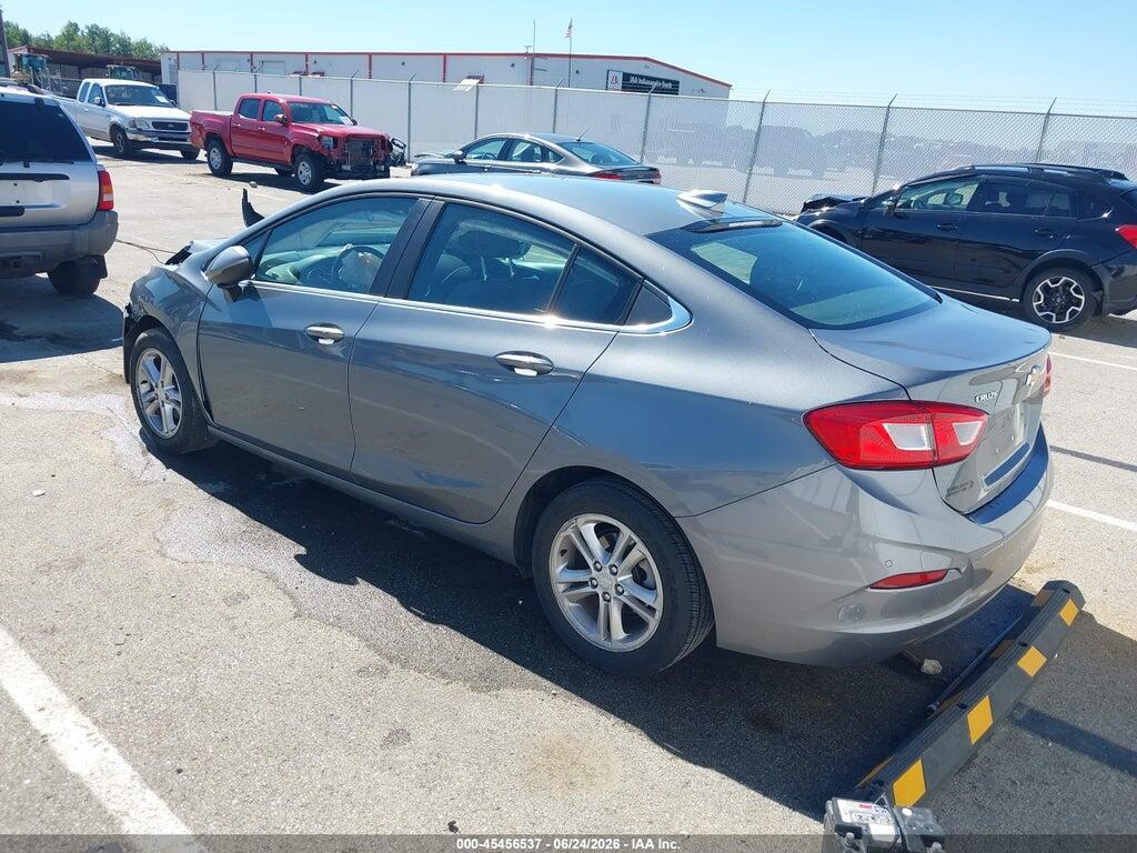 1G1BE5SM3J7146966 2018 CHEVROLET CRUZE photo no. 3