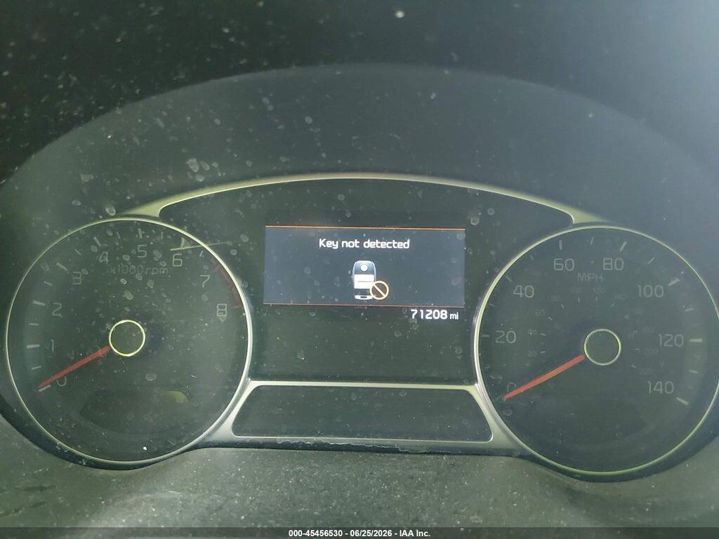KNDJP3A57H7413001 2017 KIA SOUL photo no. 7