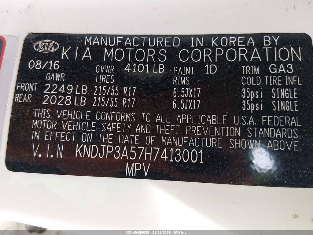 KNDJP3A57H7413001 2017 KIA SOUL photo no. 9