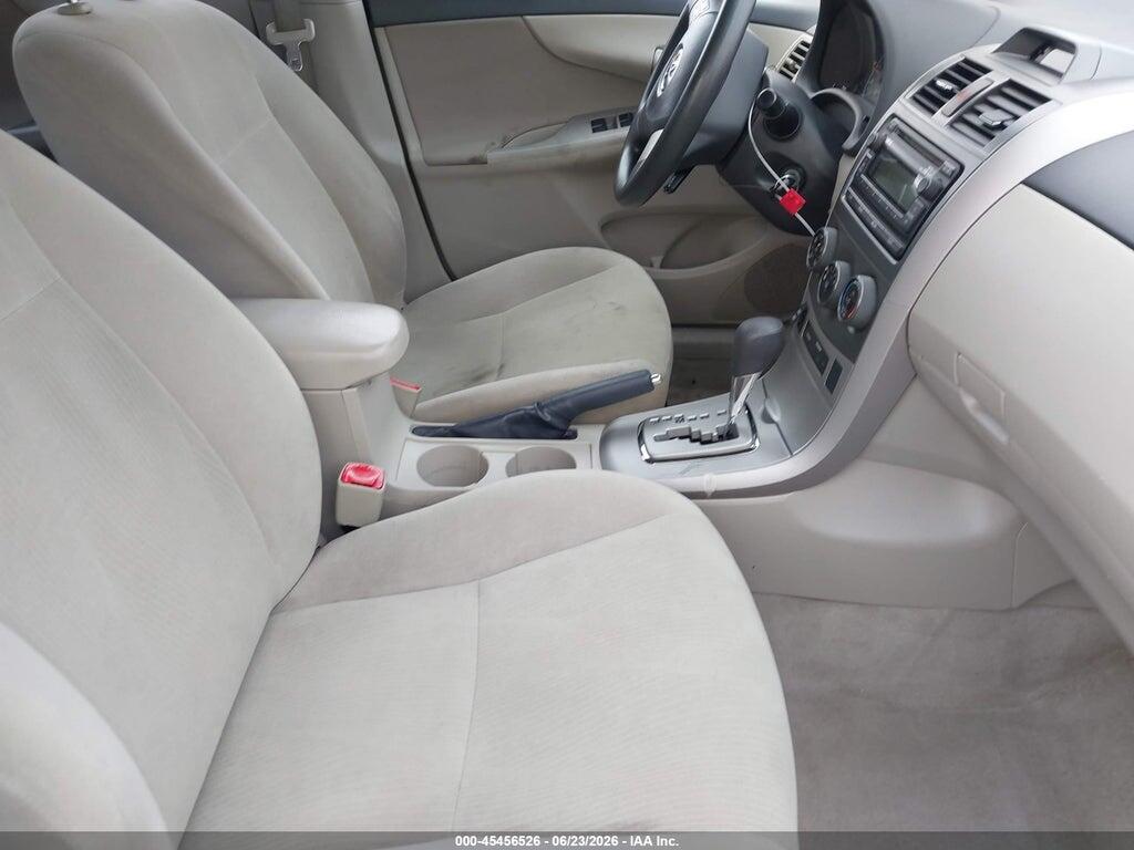 2T1BU4EE0CC823630 2012 TOYOTA COROLLA photo no. 5