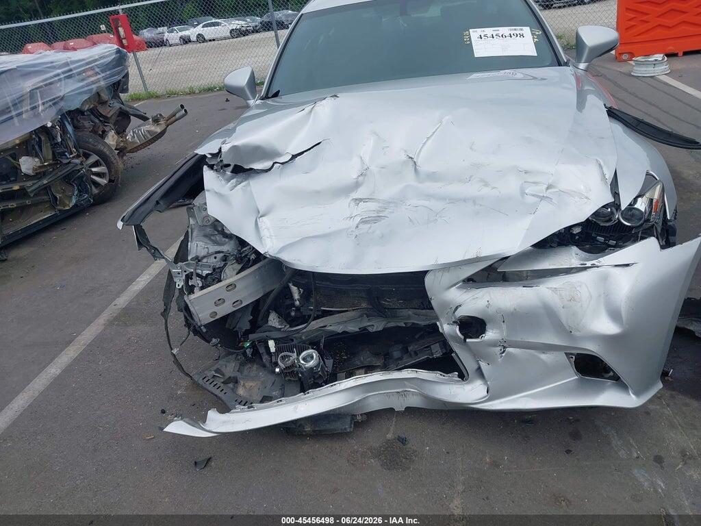 JTHBA1D25G5036611 2016 LEXUS IS 200T photo no. 6