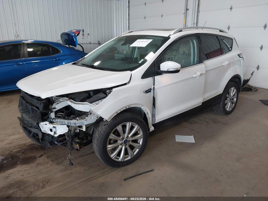1FMCU0JD5HUC48084 2017 FORD ESCAPE photo no. 2