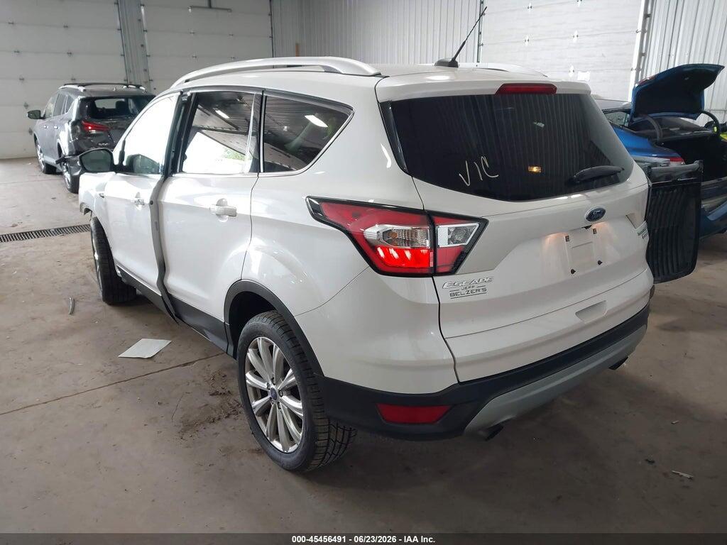 1FMCU0JD5HUC48084 2017 FORD ESCAPE photo no. 3