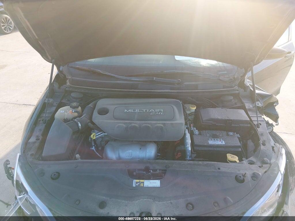 1C3CCCAB4FN725493 2015 CHRYSLER 200 photo no. 10