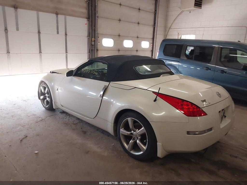 JN1AZ36A66M455029 2006 NISSAN 350Z photo no. 3