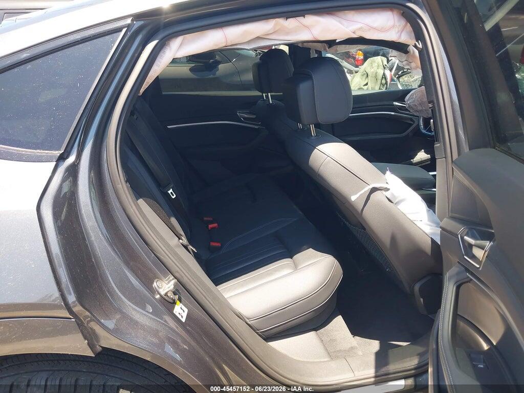 WA1BAAGE8RB038309 2024 AUDI Q8 E-TRON photo no. 8