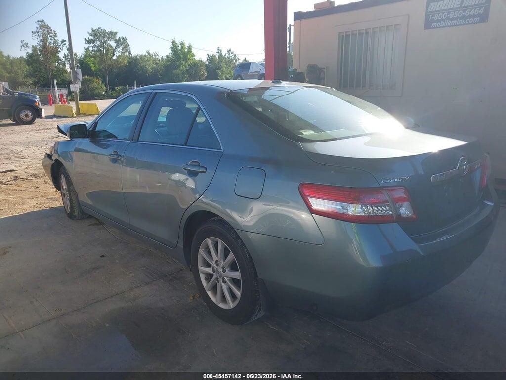 4T4BF3EK0BR119473 2011 TOYOTA CAMRY photo no. 3