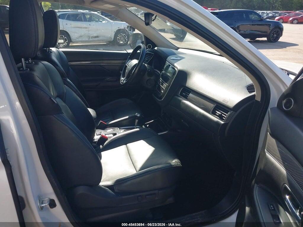 JA4AZ3A36KZ012330 2019 MITSUBISHI OUTLANDER photo no. 5