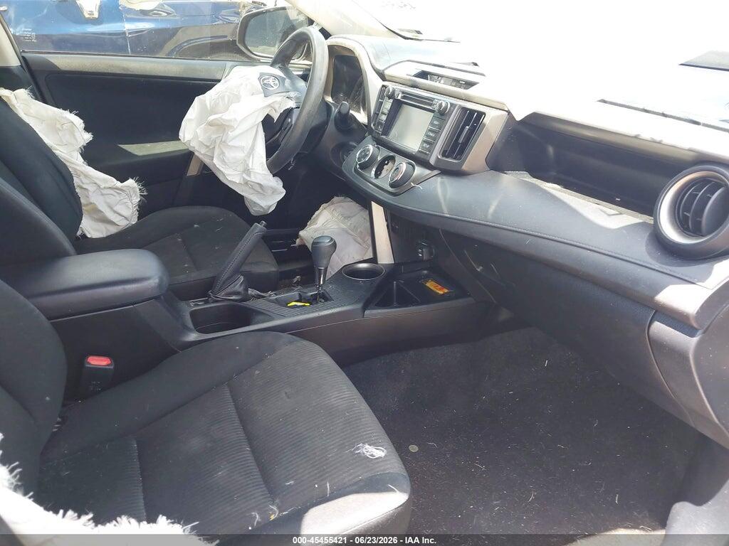 JTMZFREV5FD064602 2015 TOYOTA RAV4 photo no. 5