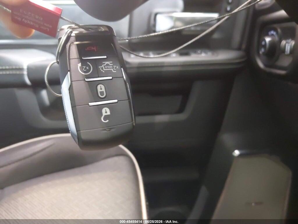 3C63R5FL0TG152207 2026 RAM 2500 photo no. 10