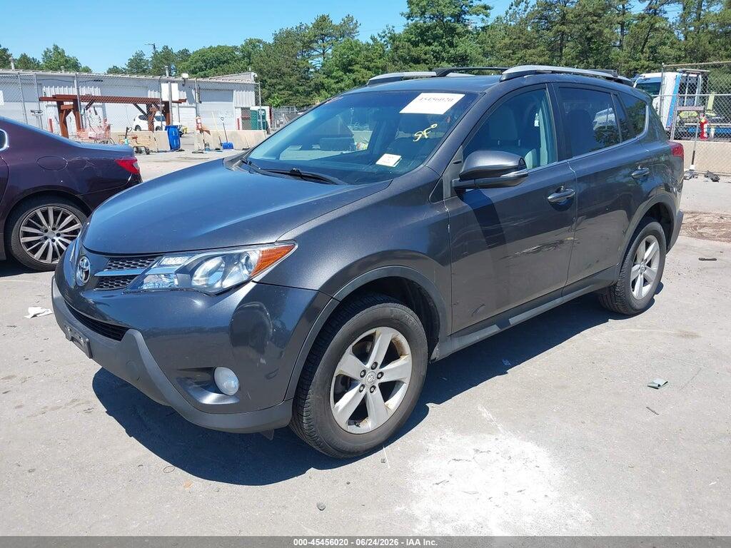 2T3RFREV0EW173146 2014 TOYOTA RAV4 photo no. 2