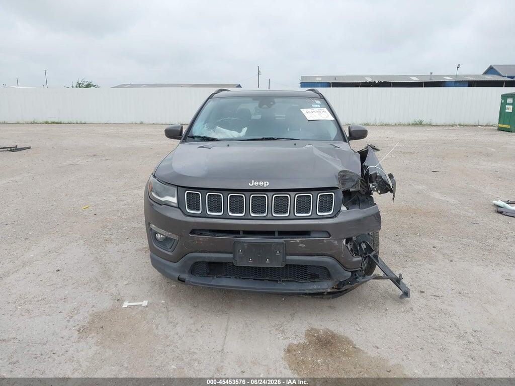 3C4NJCBB8JT125433 2018 JEEP COMPASS photo no. 12