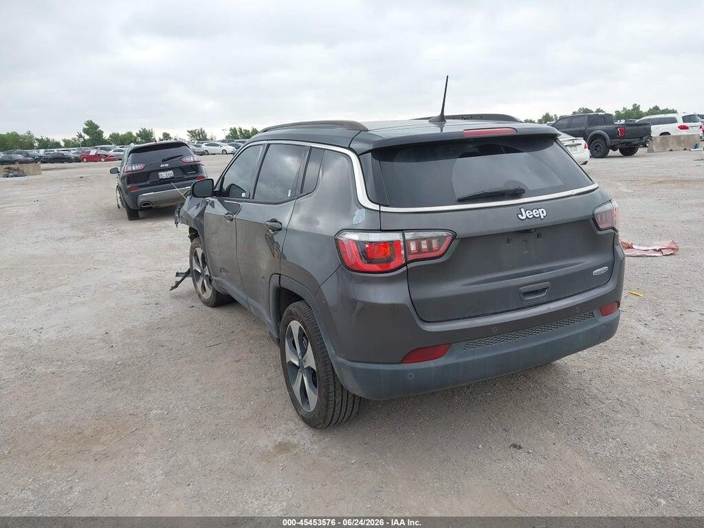 3C4NJCBB8JT125433 2018 JEEP COMPASS photo no. 3