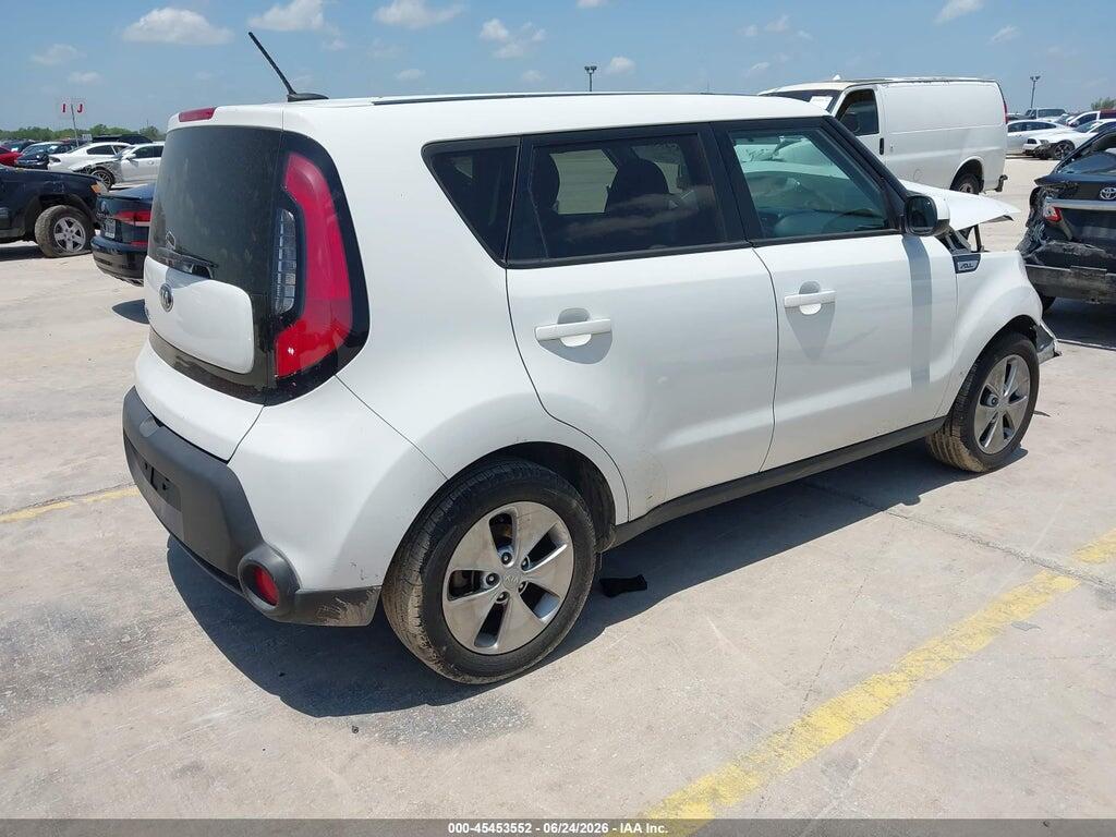 KNDJN2A23F7153361 2015 KIA SOUL photo no. 4