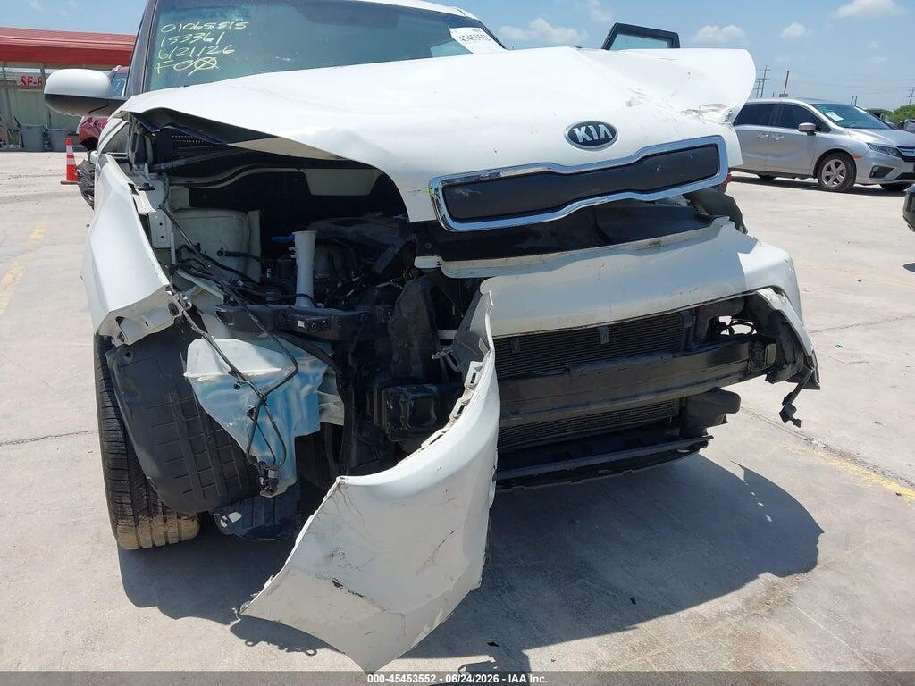 KNDJN2A23F7153361 2015 KIA SOUL photo no. 6