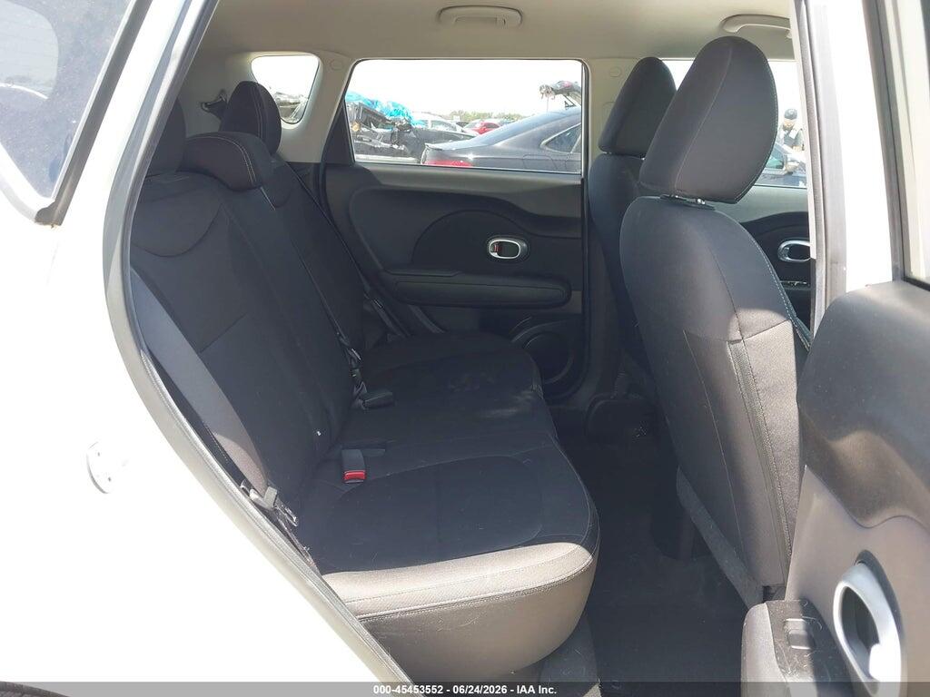 KNDJN2A23F7153361 2015 KIA SOUL photo no. 8