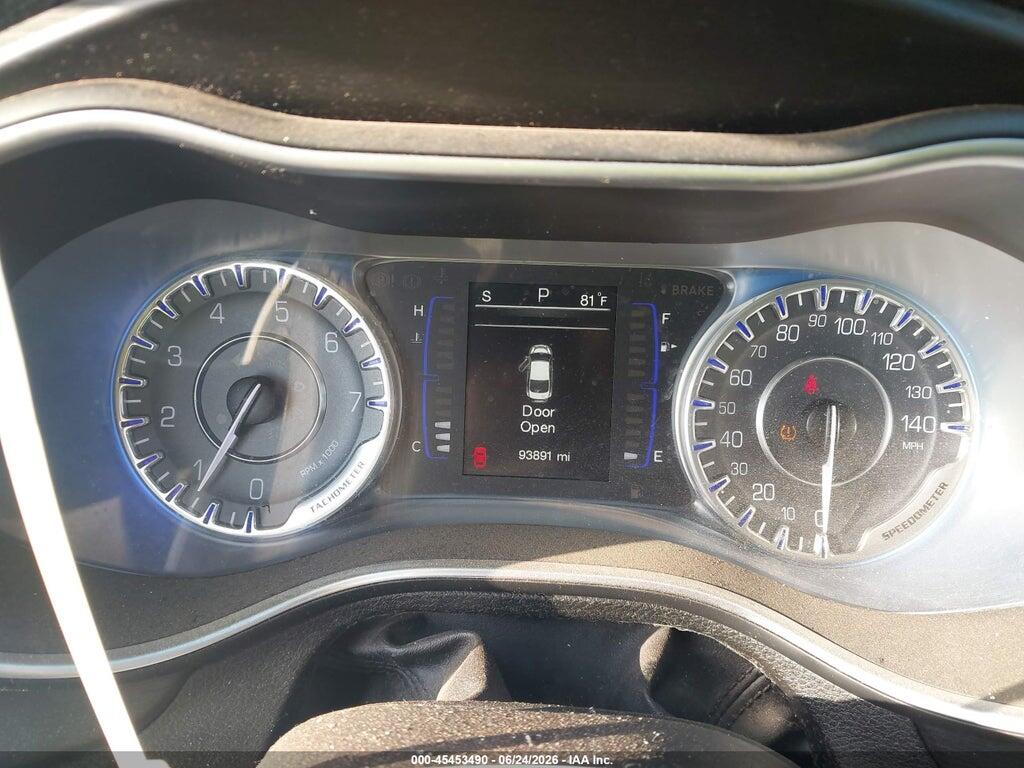 1C3CCCAB4FN562750 2015 CHRYSLER 200 photo no. 7