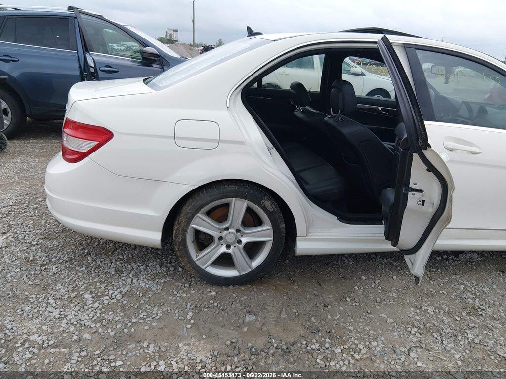 WDDGF8BB8AR131710 2010 MERCEDES-BENZ C 300 photo no. 8