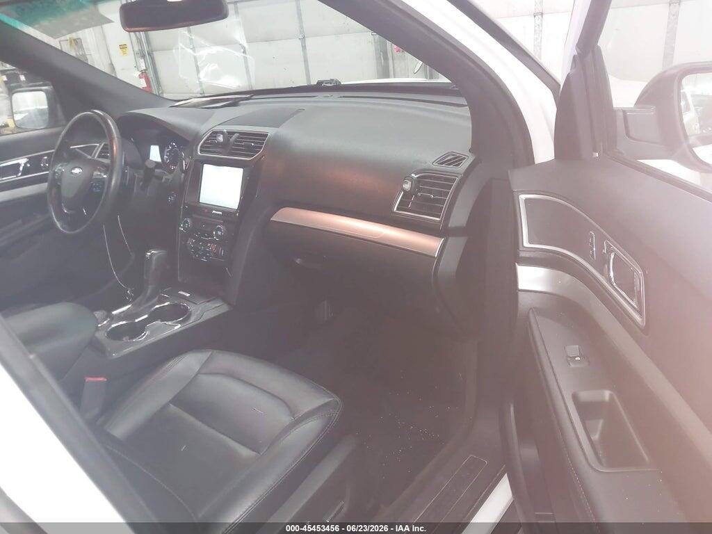 1FM5K8D82GGB61106 2016 FORD EXPLORER photo no. 5