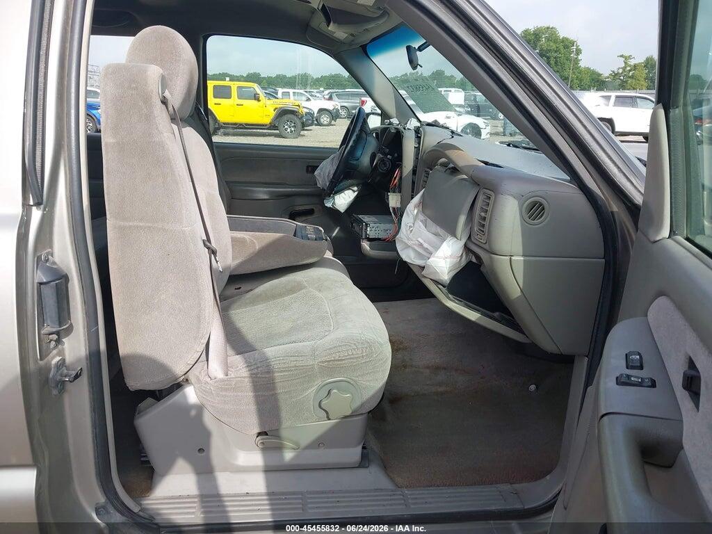 2GCEC19V3Y1269188 2000 CHEVROLET SILVERADO 1500 photo no. 5