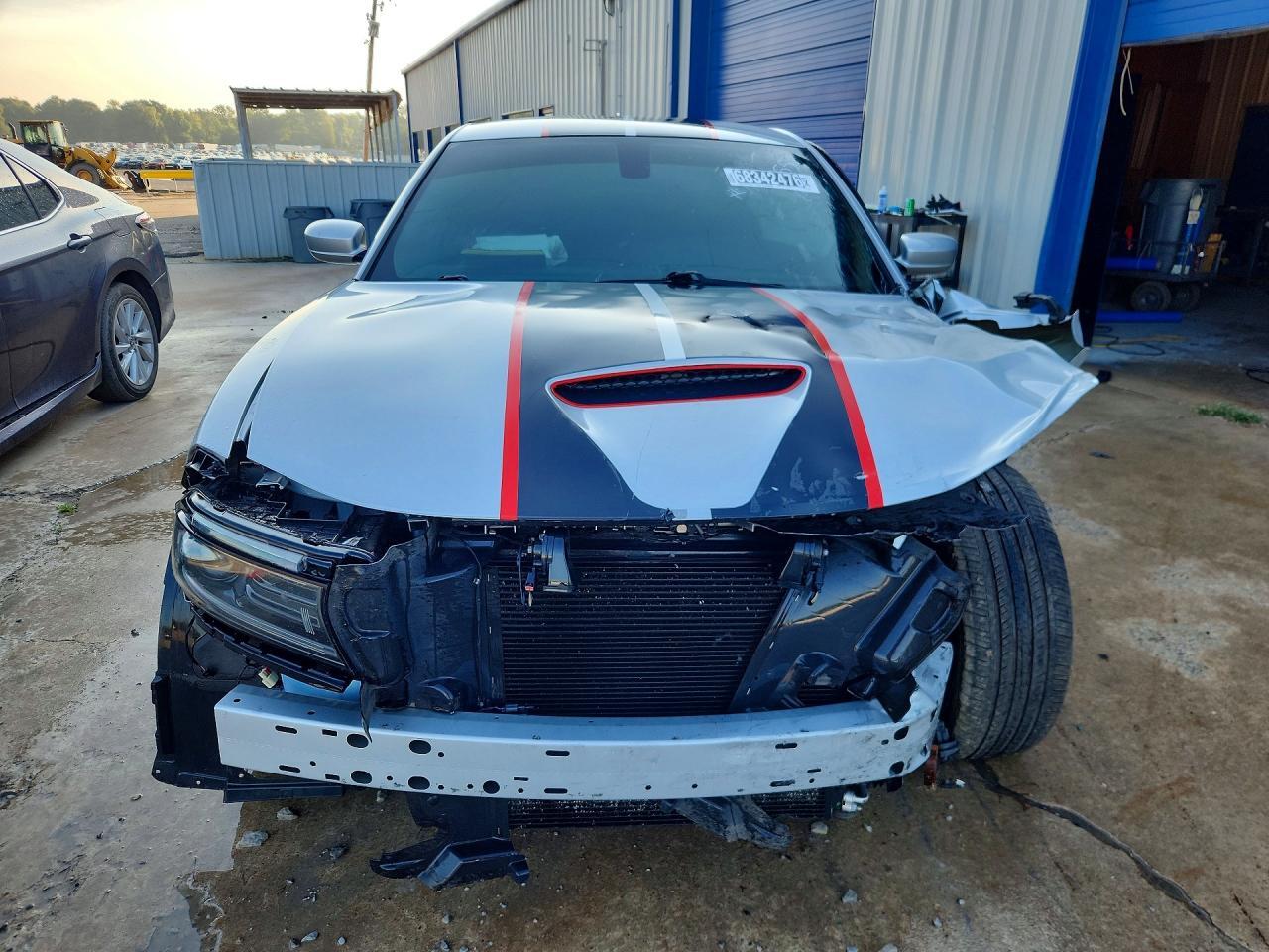 2022 DODGE CHARGER R/T — Фото 5 из 12