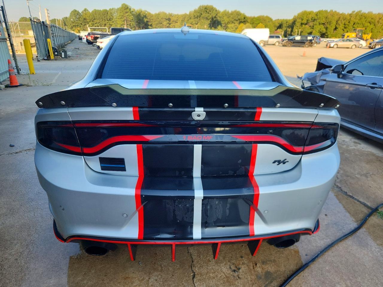 2022 DODGE CHARGER R/T — Фото 6 из 12