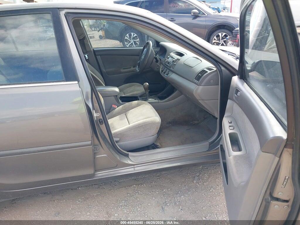 4T1BF32K84U572760 2004 TOYOTA CAMRY photo no. 5