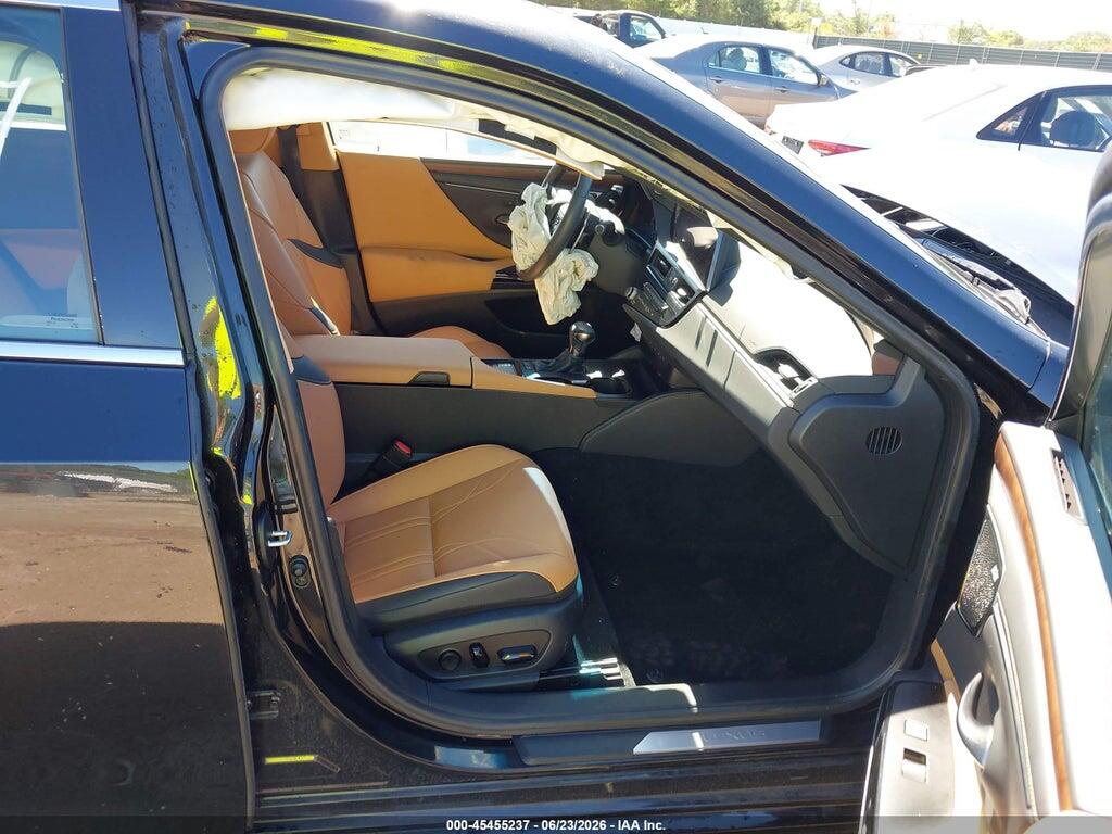 58AEA1C16PU031175 2023 LEXUS ES 300H photo no. 5