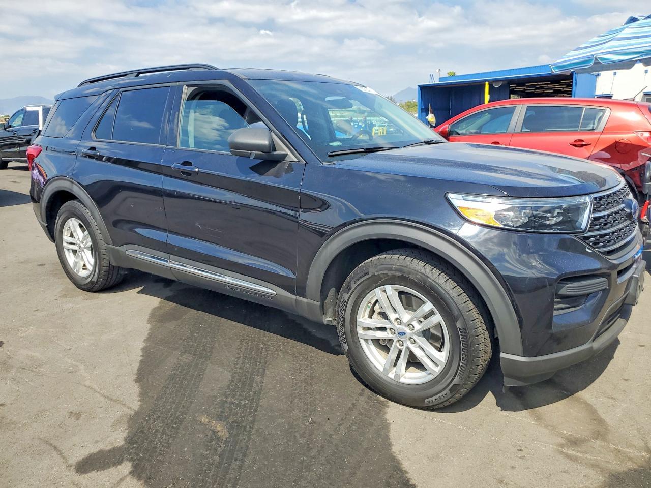 2020 FORD EXPLORER XLT — Фото 4 из 14
