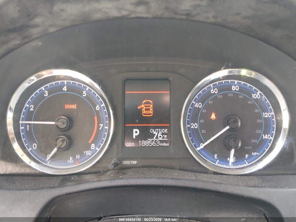 5YFBURHE5HP735124 2017 TOYOTA COROLLA photo no. 7